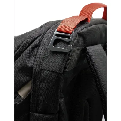CRBN Pro Team Pickleball Backpack — Thermal-Lined 3-Paddle Storage